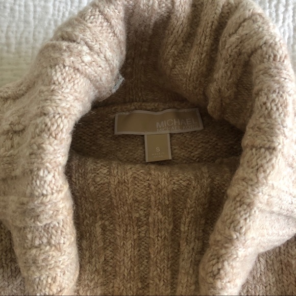 Michael Kors Sweater - Picture 4 of 5